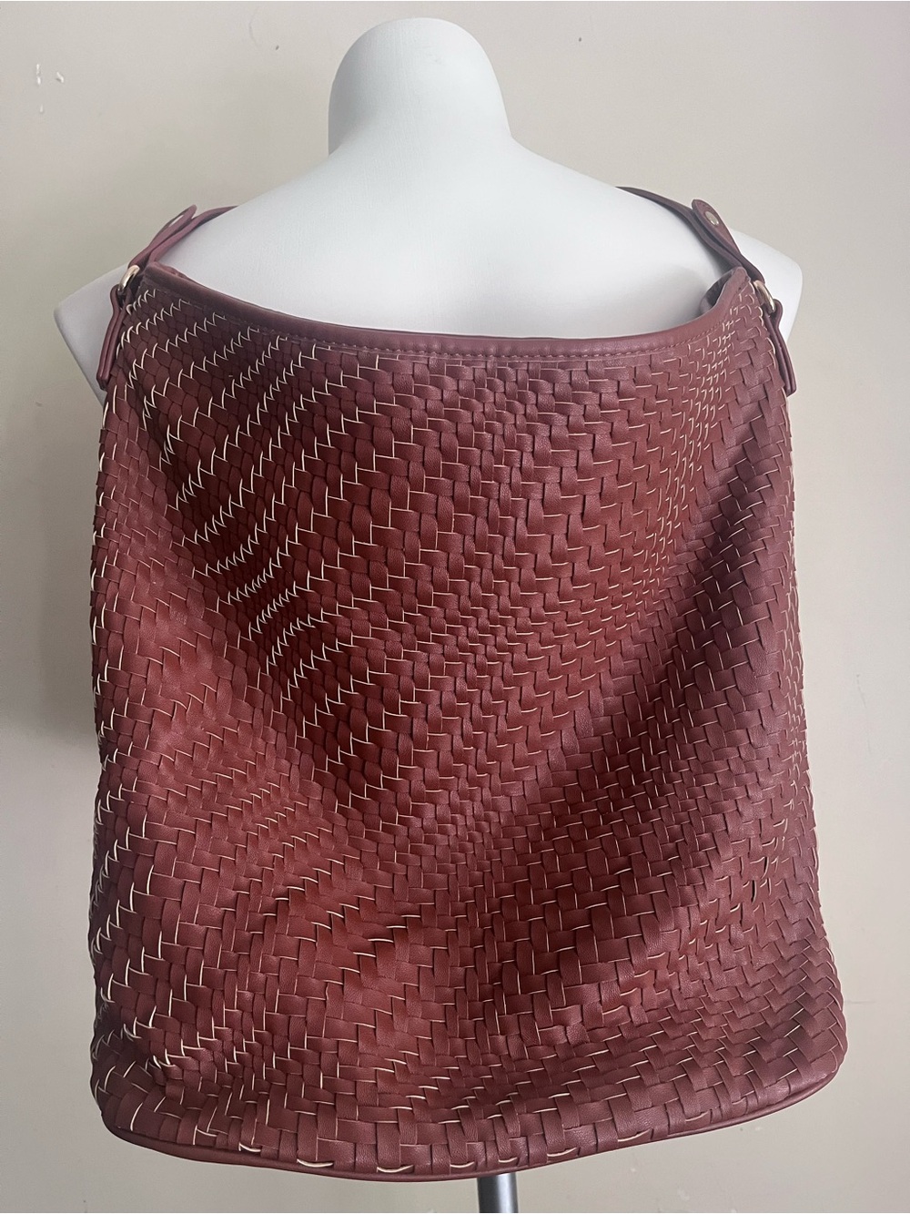 Deux Lux Brown Woven Vegan Leather Oversized Slouchy Hobo Bag